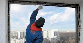 Демонтаж остекления балкона в Нововоронеже - цена от 567 руб. - Сварной-Нвв